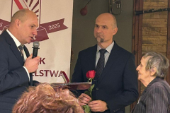 PHOTO-2025-11-12-11-53-1021